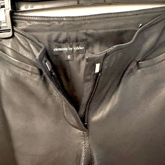ELEMENTS by VAKKO - women's black faux leather pants - size 6 - Picture 8 of 10
